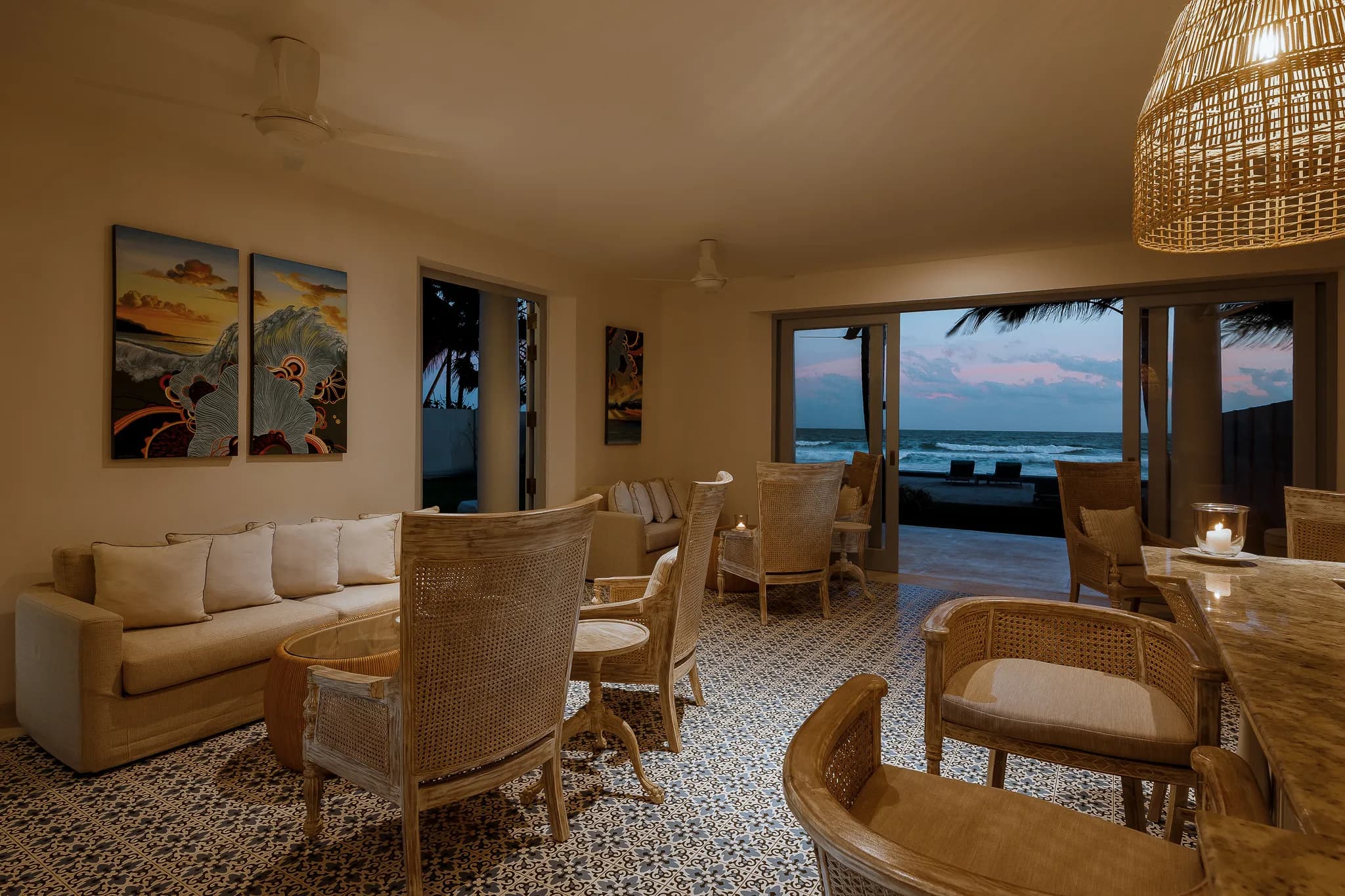 Selenya Ocean View Bar